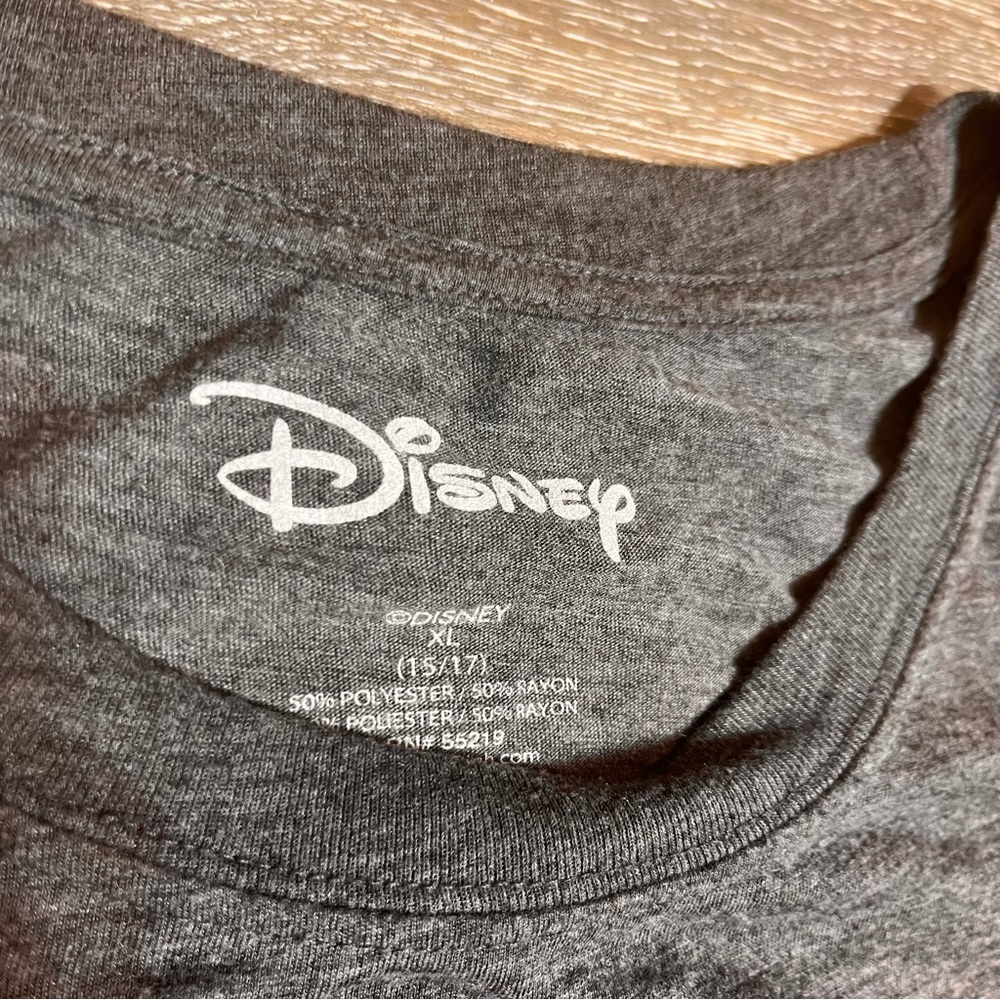 Disney Womens Fitted T-Shirt Villains Top Heather Gray Size XL - Picture 3 of 5